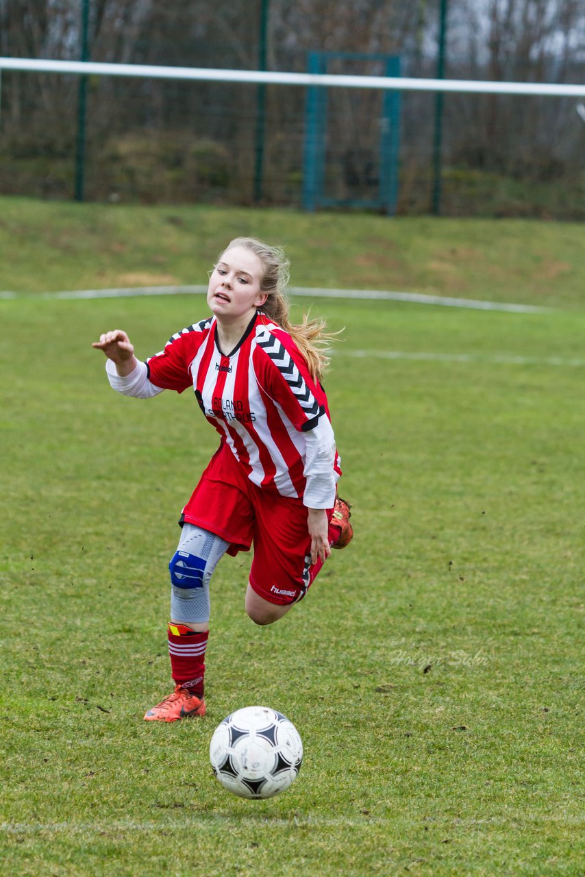 Bild 229 - C-Juniorinnen FSG-BraWie 08 - TuS Tensfeld : Ergebnis: 0:8